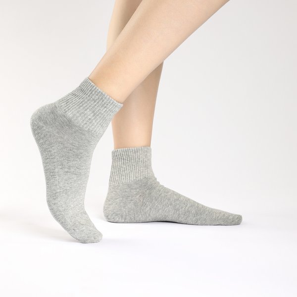 Hualijia Design Brand-Hua Xiaochan Middle Socks