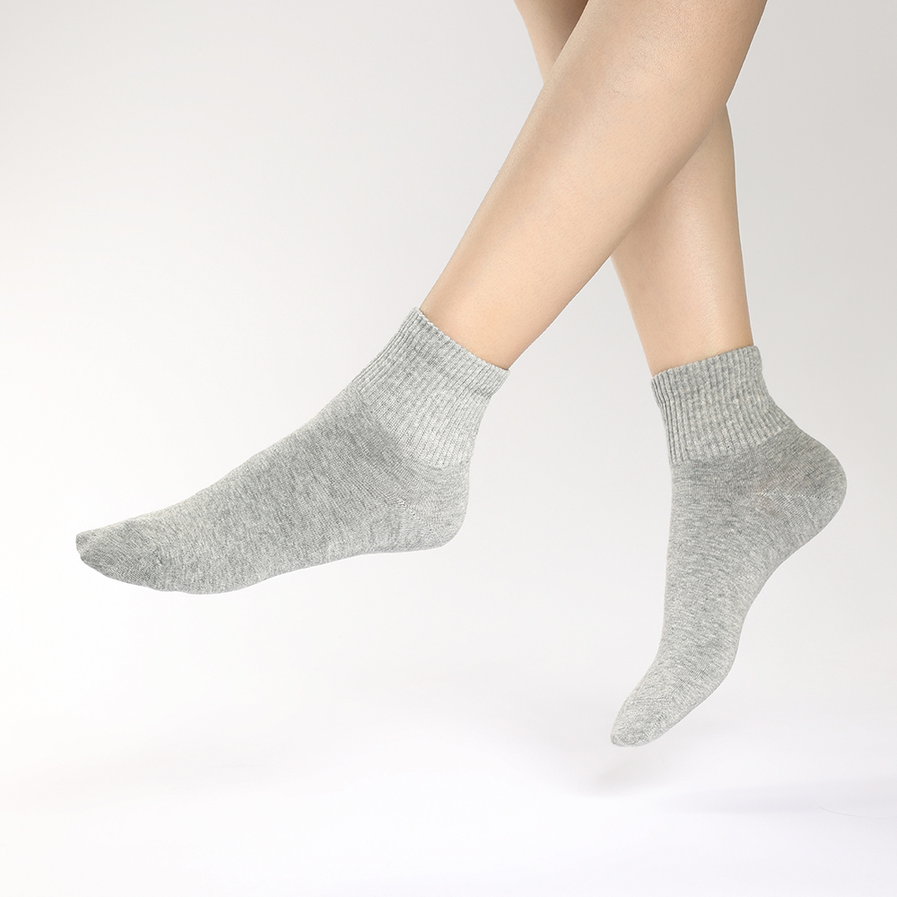 Hualijia Design Brand-Hua Xiaochan Middle Socks
