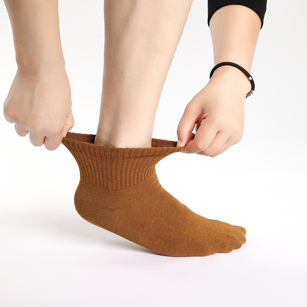 Hualijia Design Brand-Hua Xiaochan Middle Socks