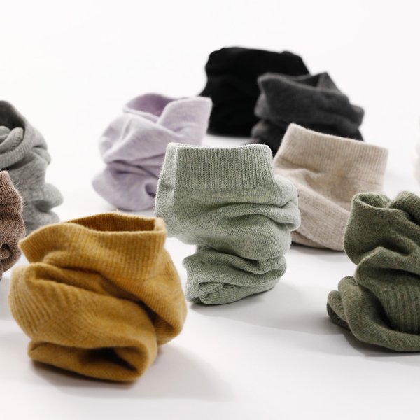Hua Xiaochan breathable mesh essential oil socks