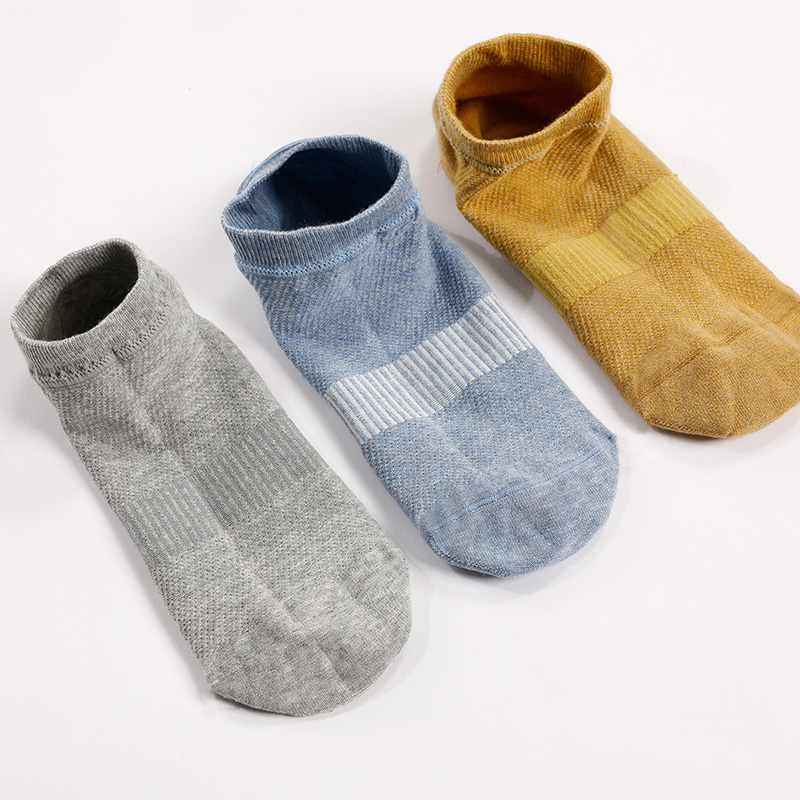 Hua Xiaochan breathable mesh essential oil socks